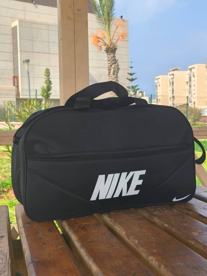 (حقيبة ظهر + حقيبة رياضية + حقيبة صغيرة) – 3 EN 1 - NIKE طقم حقايب