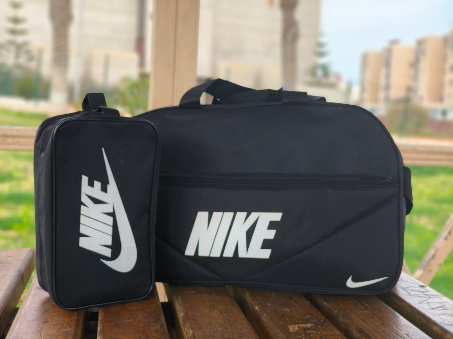(حقيبة ظهر + حقيبة رياضية + حقيبة صغيرة) – 3 EN 1 - NIKE طقم حقايب